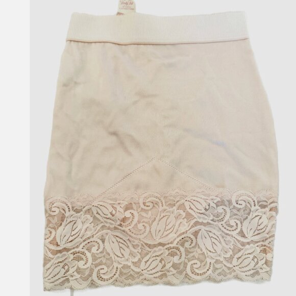 NWT Vanity Fair Sea Pearl Body Con Slender Slip Medium Control L - Picture 4 of 5